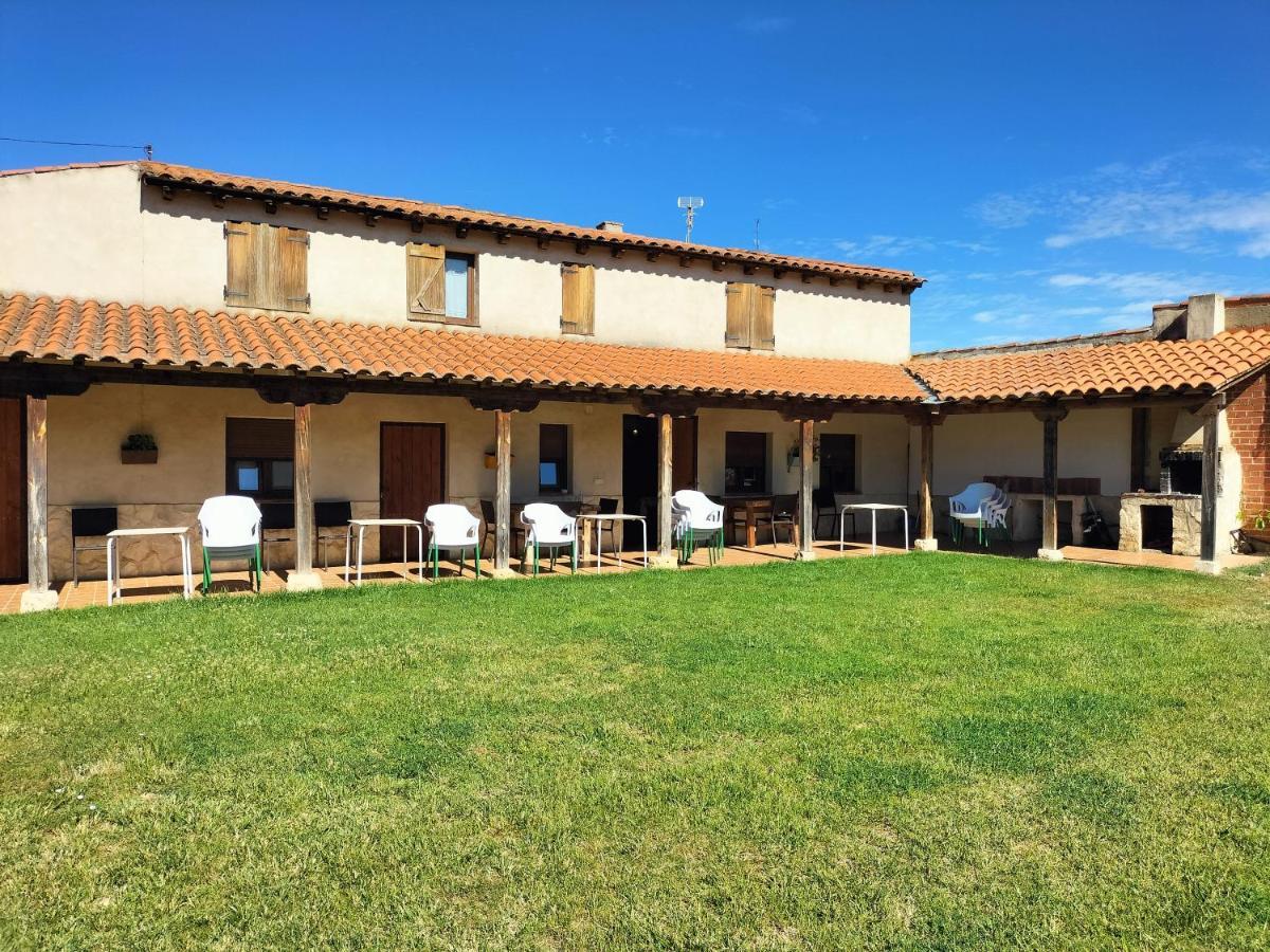 Albergue Don Camino Villalcazar de Sirga Bagian luar foto
