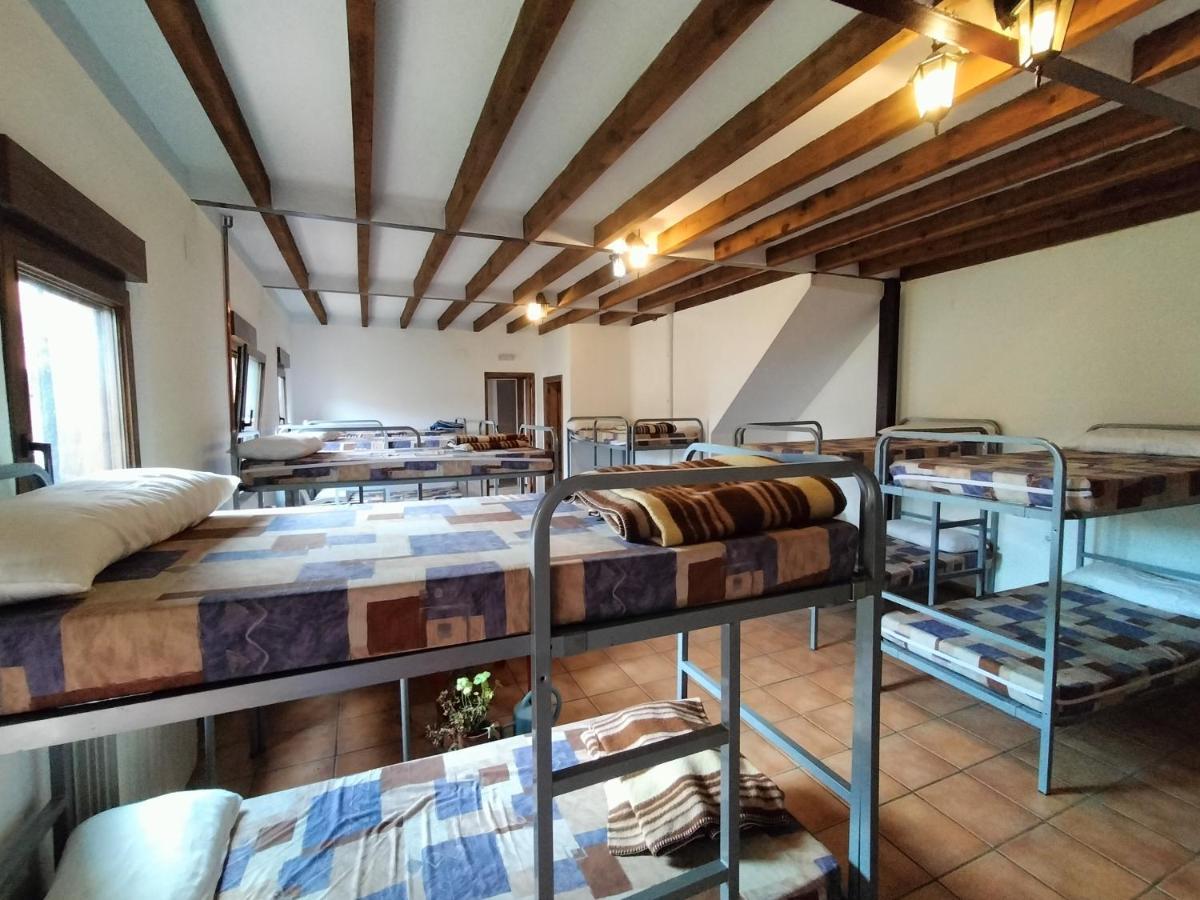 Albergue Don Camino Villalcazar de Sirga Bagian luar foto